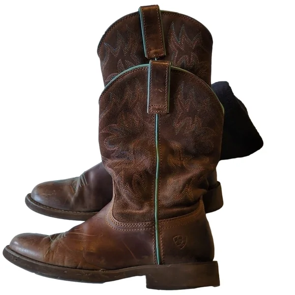 Step into Style and Comfort with the Ariat Delilah Western Boot size 8.5 - Picture 6 of 16